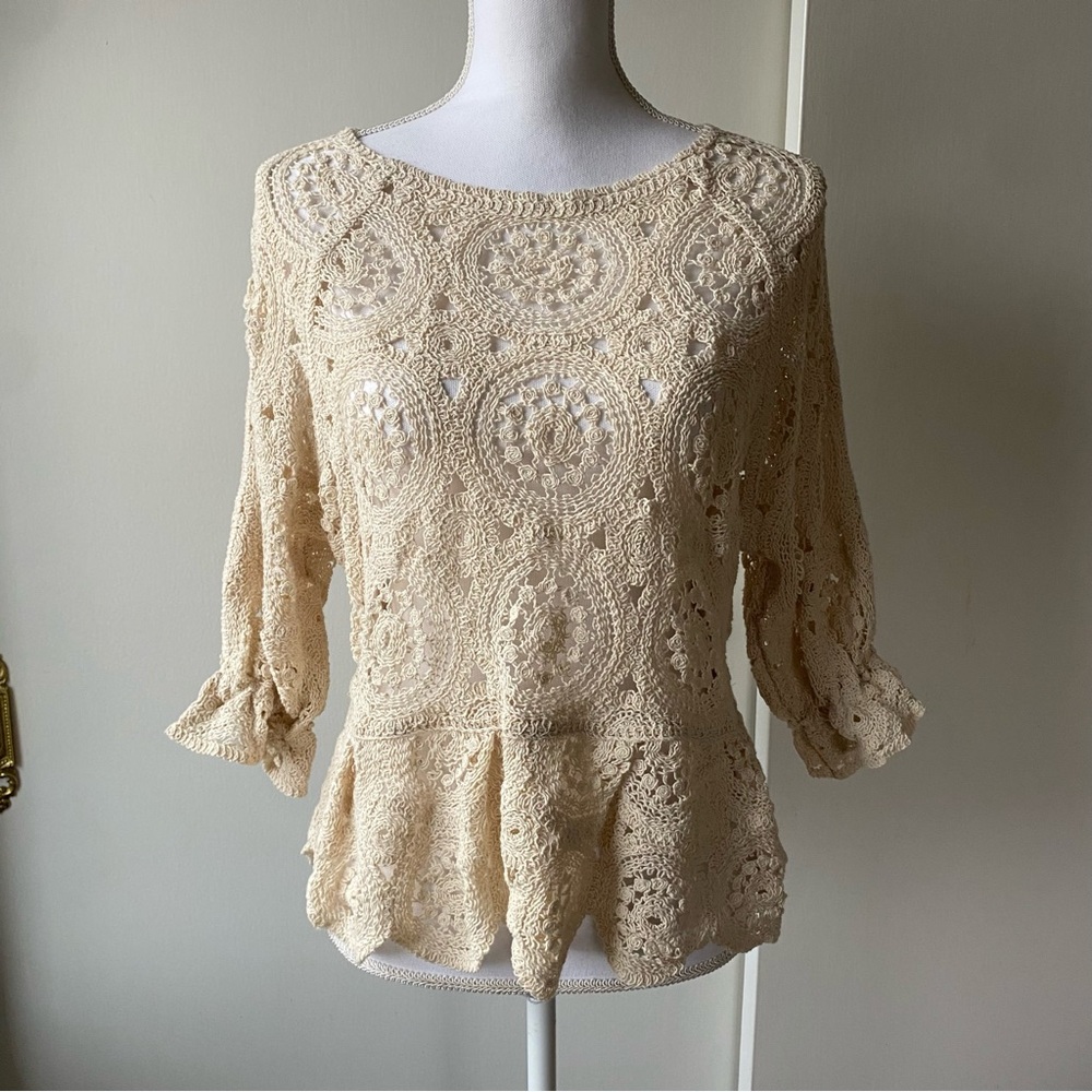 Crocheted blouse Size large NWT Ivory Crochet Lace Boho Festival romantic beige